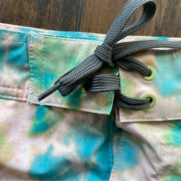Art Class Swim Trunks - Picture 6 of 10